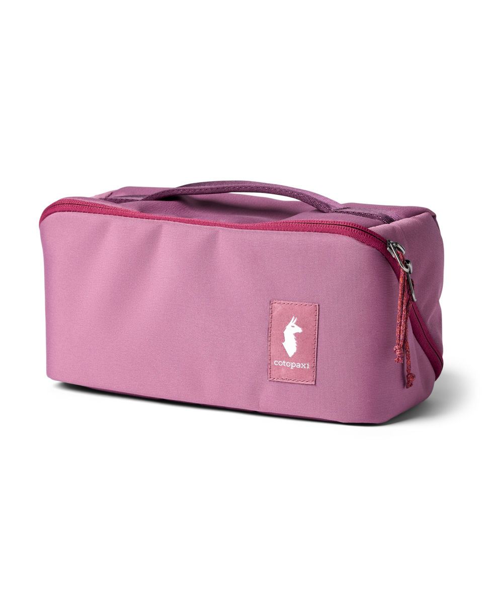 Viaje Toiletry Kit    every day